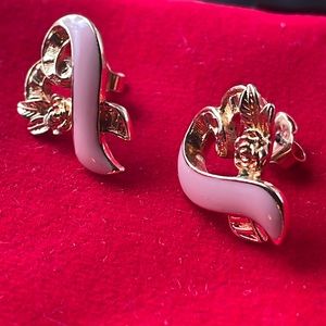 Earring Pair